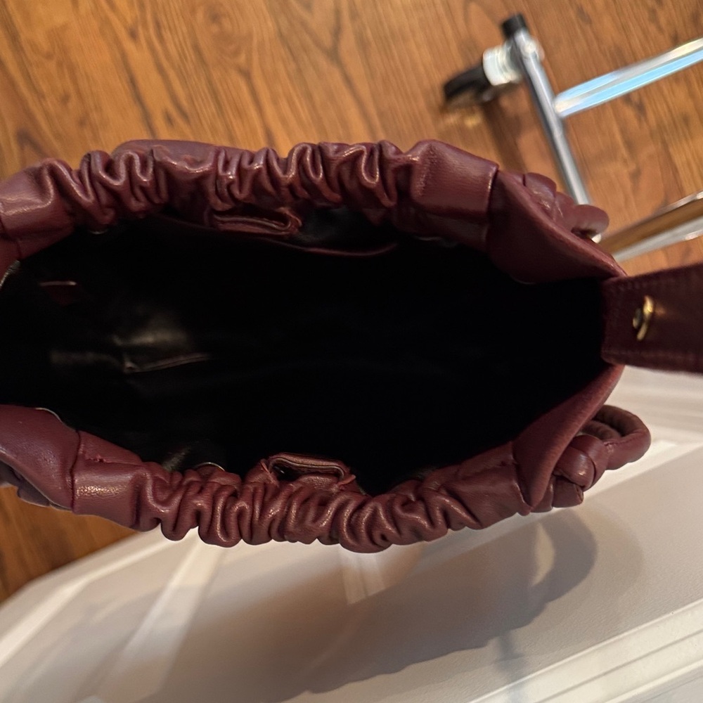 Proenza Schouler Leather Bucket Bag in Burgundy - Picture 4 of 10